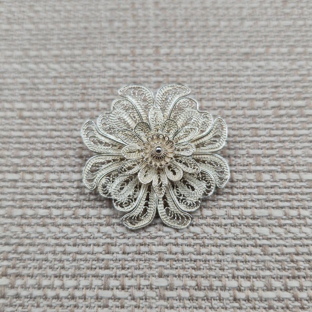 Sterling Silver Filigree Flower Cute Pin Brooch A6149